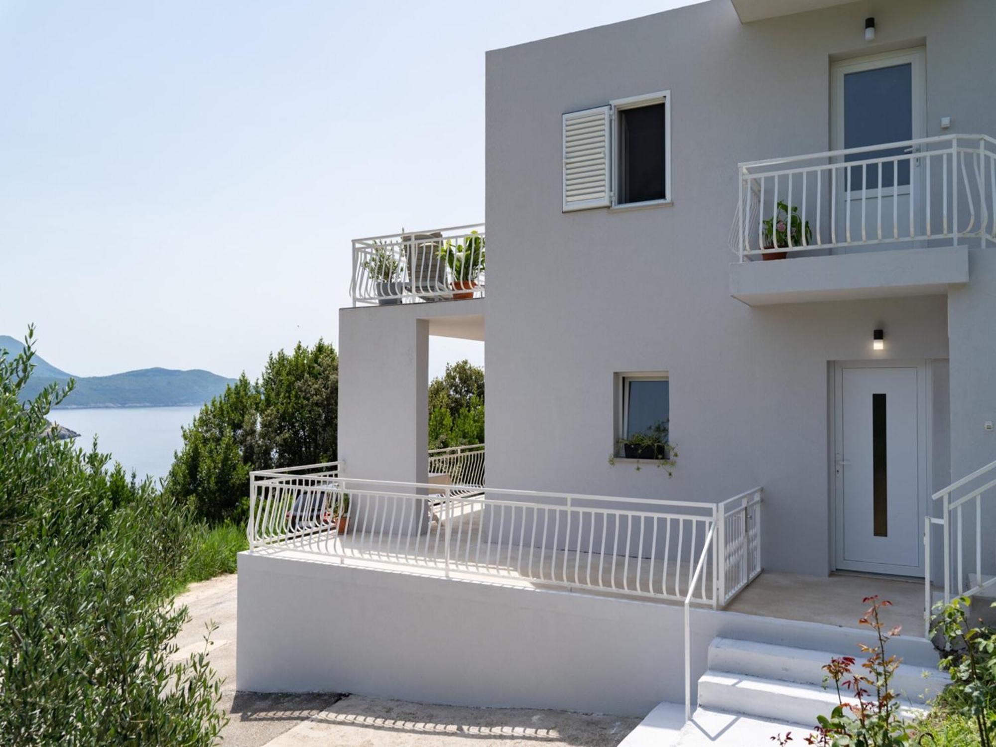 Apartment Konak Molunat Exteriér fotografie